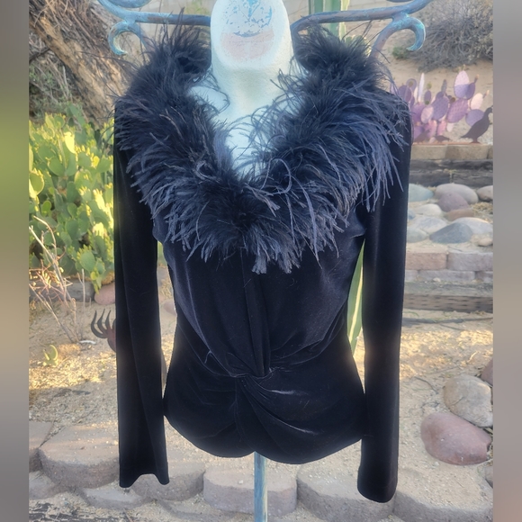 Jackie Jon Ostrich Feather Velour Top - Picture 1 of 4